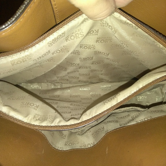 Michael Kors Authentic - Picture 2 of 6